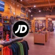 Les succès de JD Sports sont d'autant plus impressionnants que le secteur des vêtements de sport est extrêmement concurrentiel et compte de nombreux points de distribution, y compris la concurrence directe des grandes marques internationales.